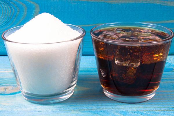 El impuesto a las bebidas azucaradas de Nigeria tiene como objetivo combatir la obesidad y aumentar ganancias
